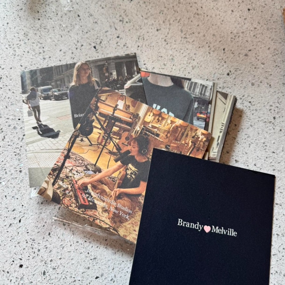 Brandy Melville Cards